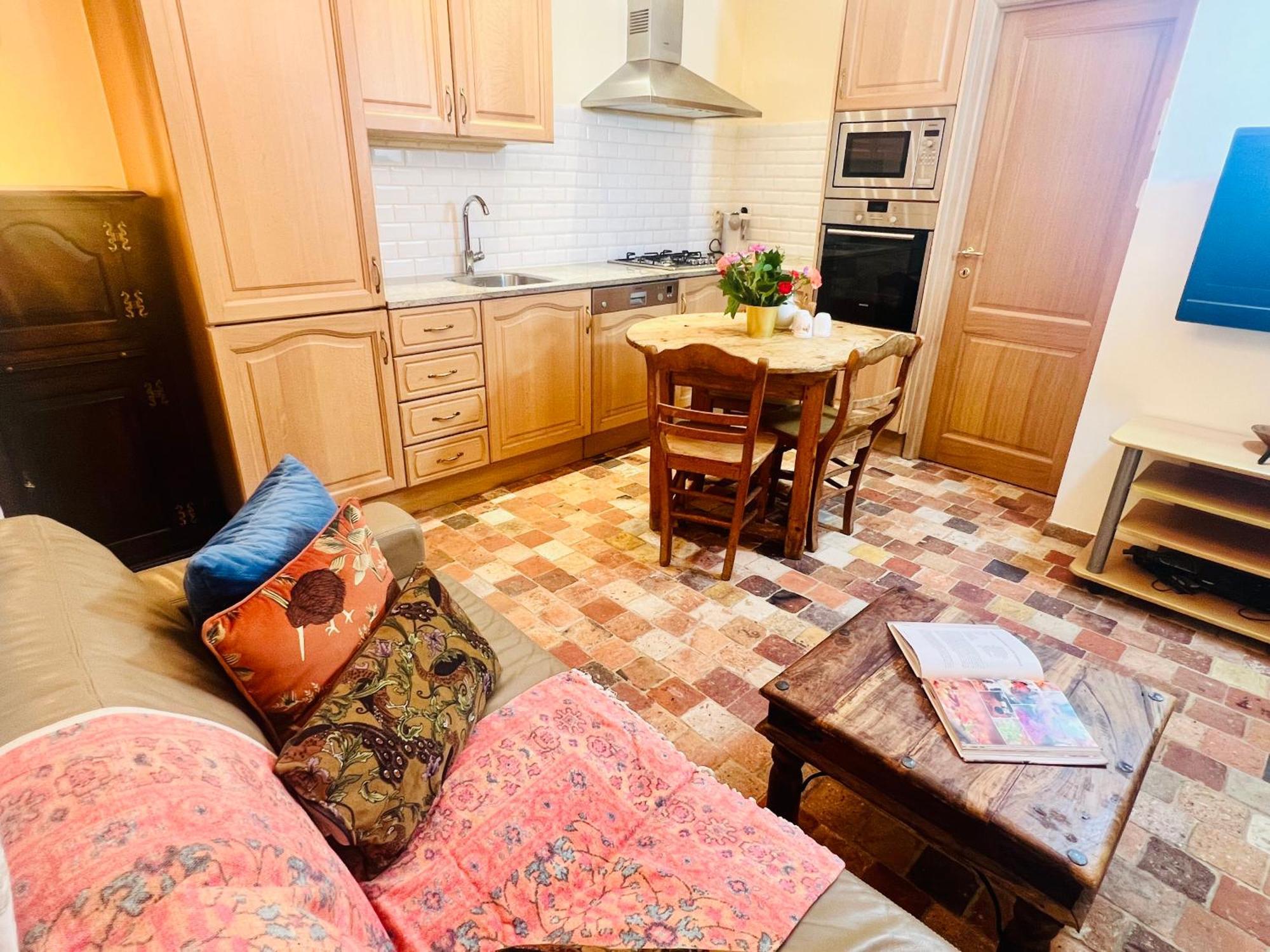 Historical Miniature House In The Heart Of Apartment *